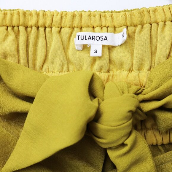 Tularosa Off Shoulder Long Sleeve Cutout Bow Front Peplum Crop Top Yellow Small - Picture 2 of 6